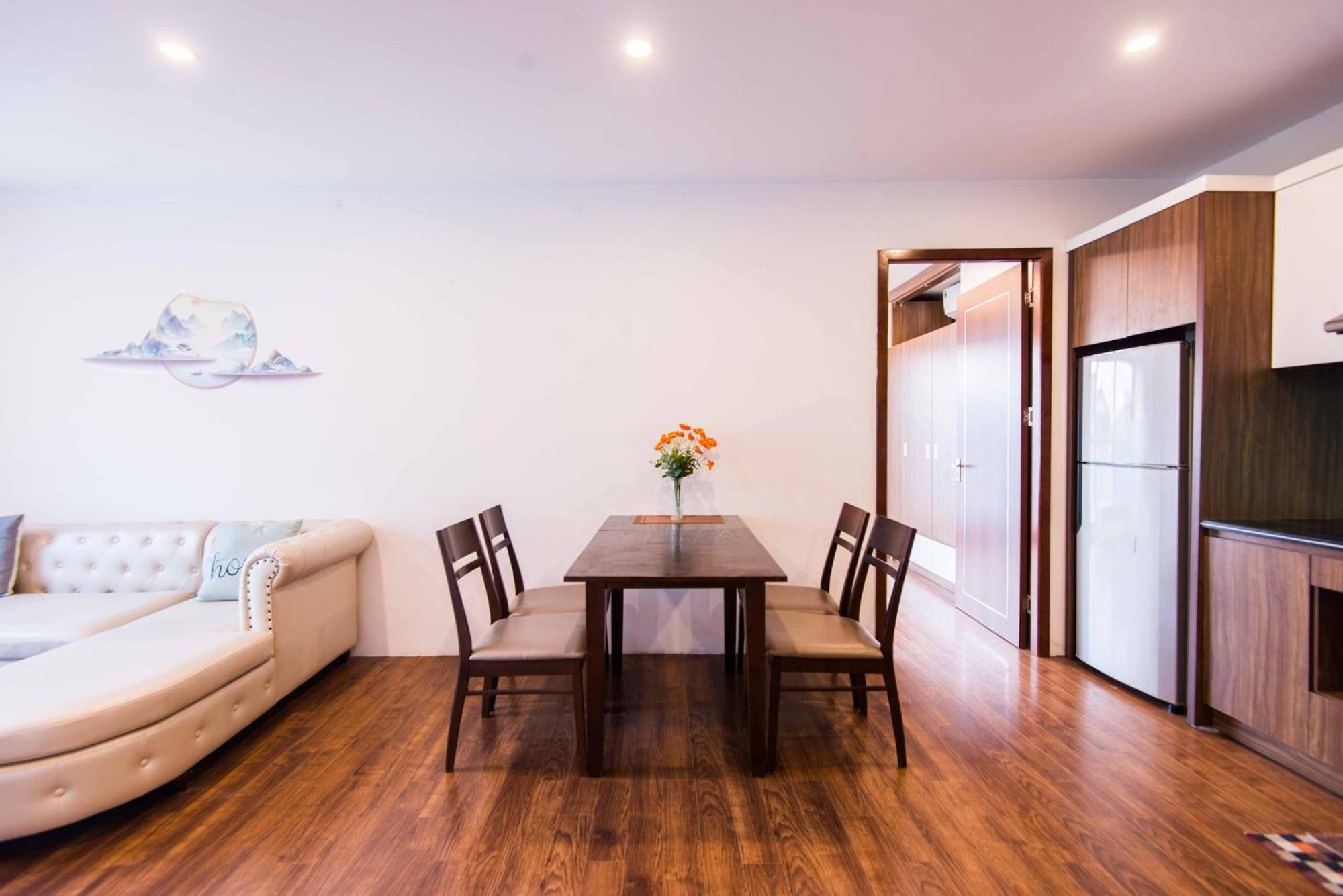 Luxe Paradise Residence Lac Long Quan Hanoi Exterior photo